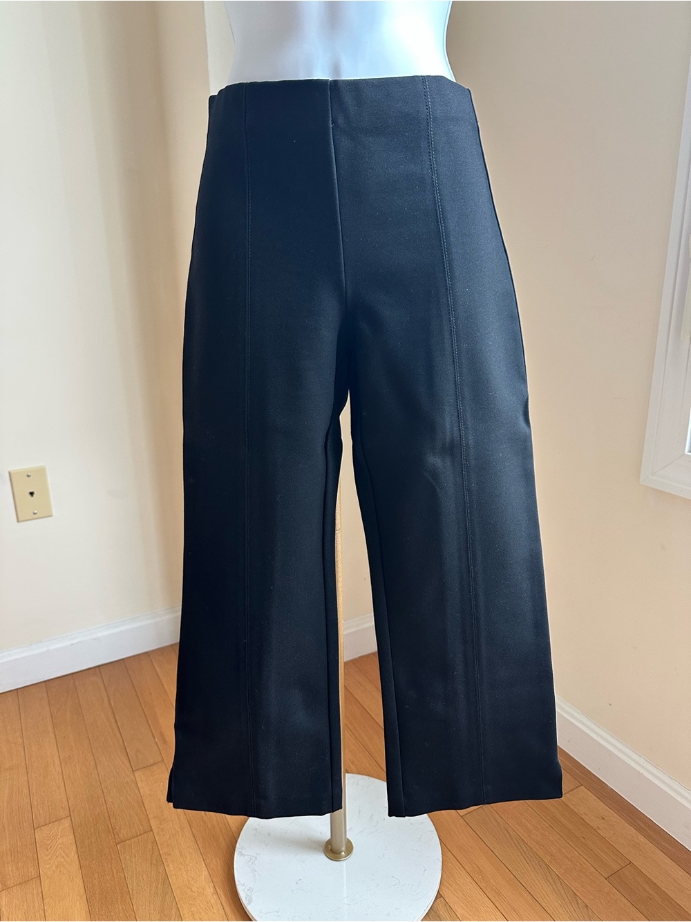 Banana Republic Fitted Black Cropped Pants